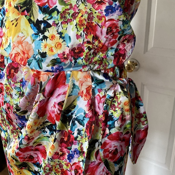 Julia Jordan floral dress - Picture 3 of 7